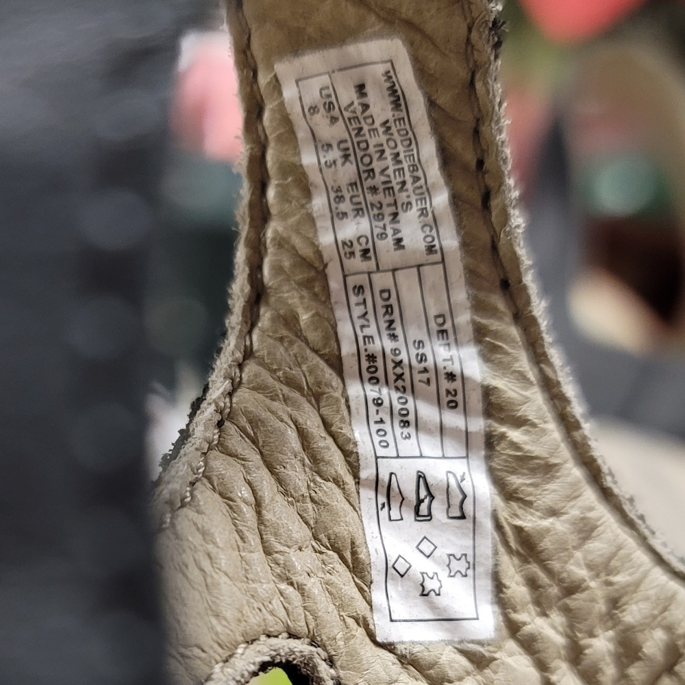 Eddie Bauer Sandals - Picture 7 of 8